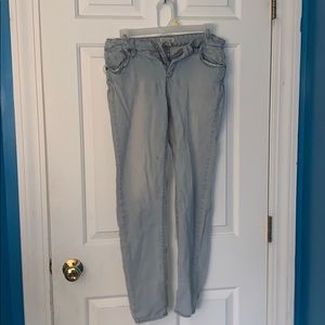 Light Wash skinny jeans